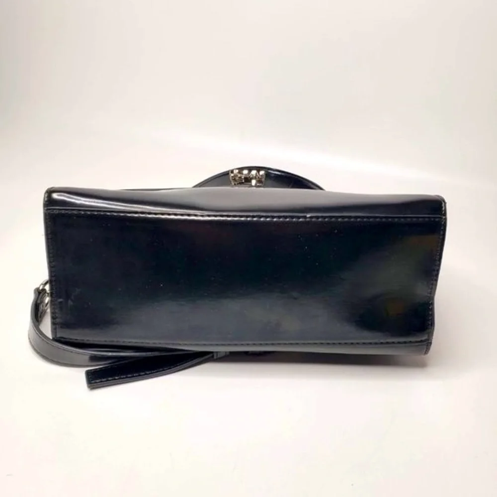 Steve Madden Black Patent Finish Chain Strap Crossbody‎ Purse